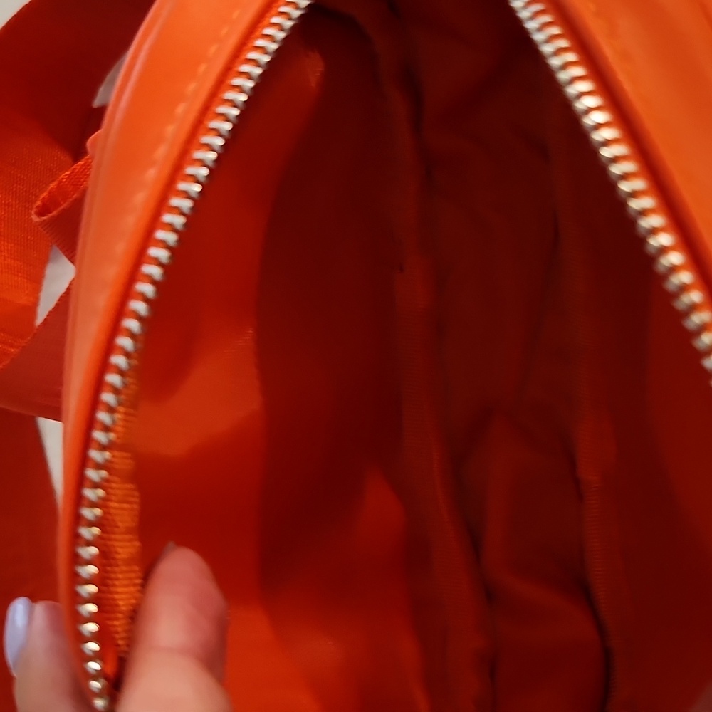 Steve Madden Belt Bag - Picture 8 of 8